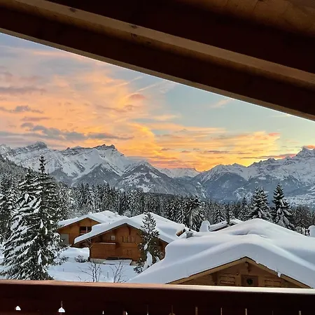 Pianist Peaks By Comfort Villars-sur-Ollon